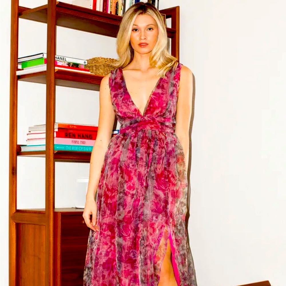 Lulus beautiful colorful maxi dress